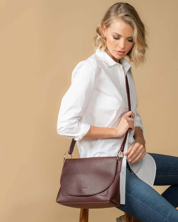 Handbags and Accessories by Louenhide