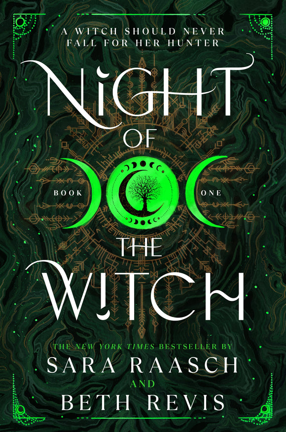 Night of the Witch (Book 1 Witch & Hunter duology)- Sara Raasch & Beth Revis